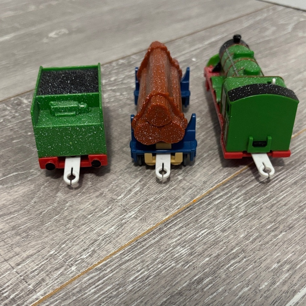 Snow Clearing Henry and Original Tenders - WORKS! Thomas & Friends - Picture 8 of 11